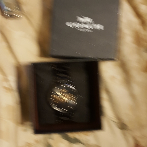 Coach watch - Picture 2 of 3